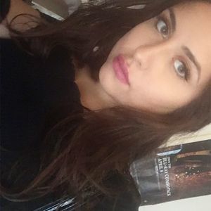 Meet your Posher, Sara